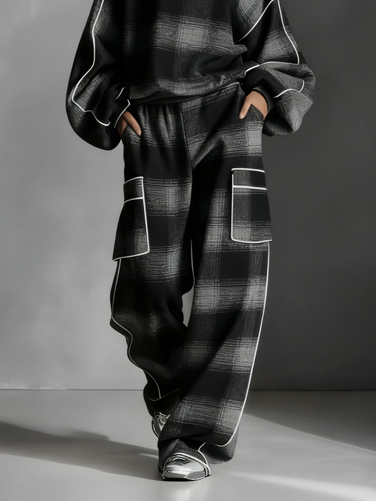 Nerea | Conjunto de Sudadera y Pantalón a Cuadros