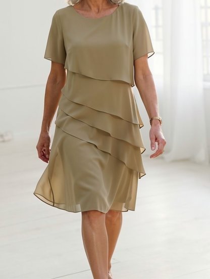 Julia – Vestido Elegante y Fluido con Volantes