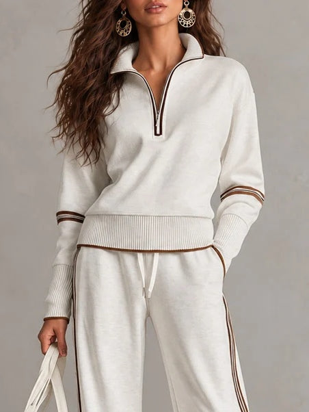 Carla | Conjunto con Sudadera de Cuello Cremallera y Pantalón de Pierna Ancha
