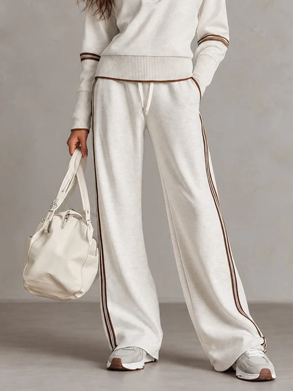 Carla | Conjunto con Sudadera de Cuello Cremallera y Pantalón de Pierna Ancha