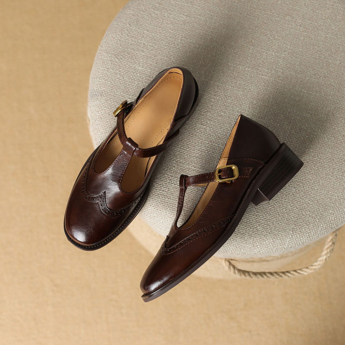 Charo | Zapatos Clásicos con Tira