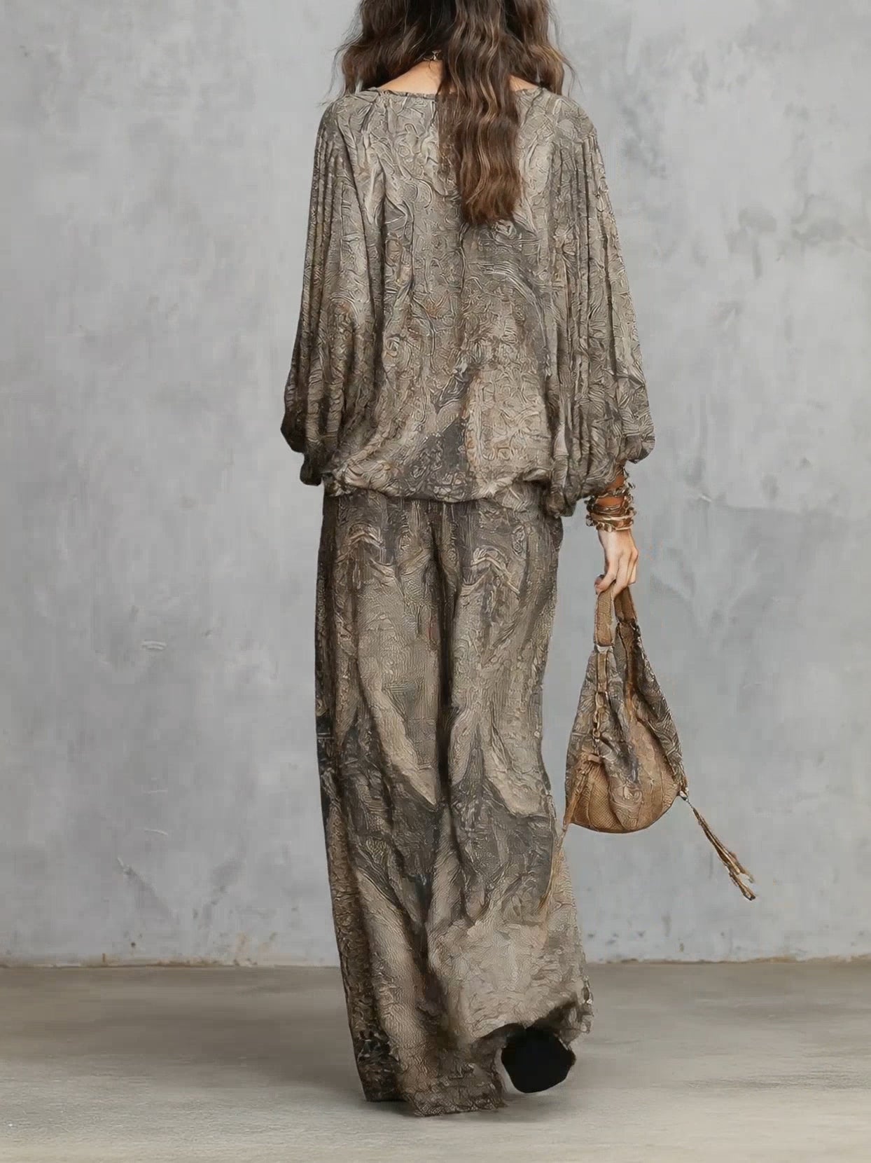 Inés | Conjunto Estampado Paisley con Pantalón Ancho