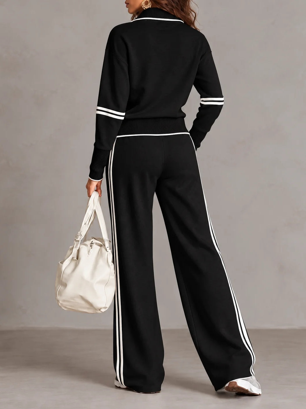 Carla | Conjunto con Sudadera de Cuello Cremallera y Pantalón de Pierna Ancha