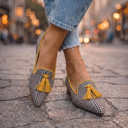 Esther | Bailarinas de Punta con Borlas