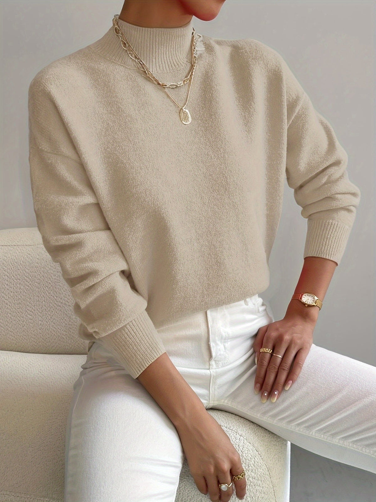 Claudia | Jersey Suave de Cuello Alto